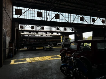 Warehouse & Factory