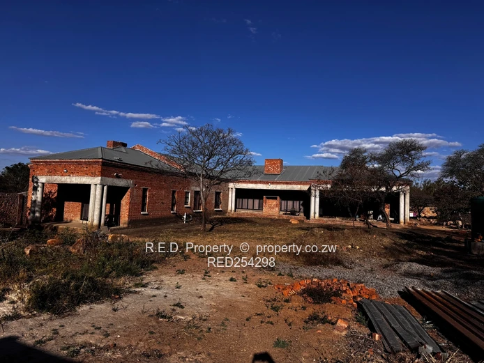 Luxury 7-Bedroom Residence with Exceptional Finishing Potential In Matsheumhlope!