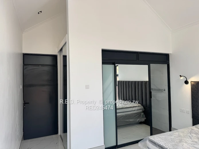 Modern 3-bedroom townhouses in Hillside!