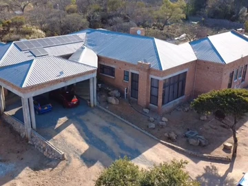 7 Bedroom House