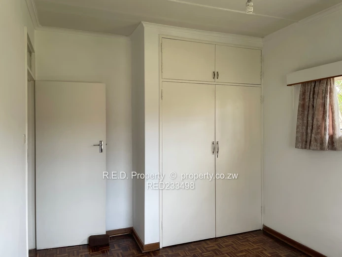 Comfortable Family Living in a Well-Located Area