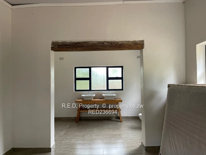 Character-filled Split-level Living In Burnside!