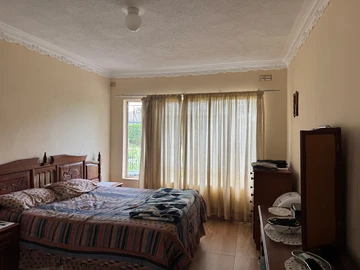7 Bedroom House