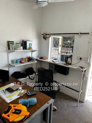 Fully Operational Service Station In Chiredzi!