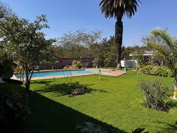 Hotel & Lodge