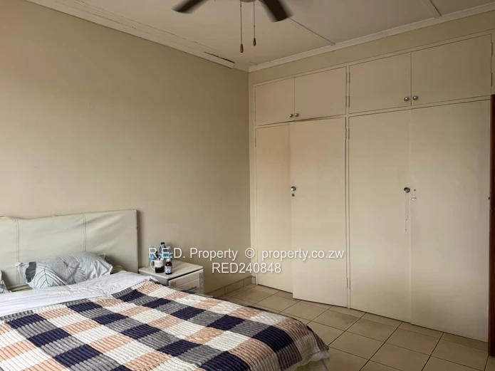 Double-Storey 2-Bed Townhouse In Ascot