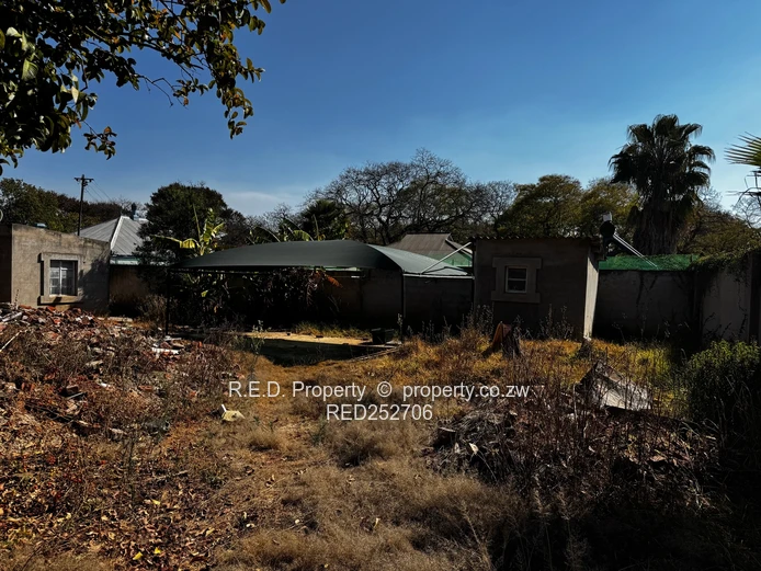 Your Dream Home Starts Here – Incomplete Family Home for Sale in Suburbs