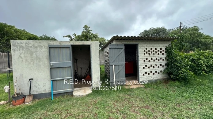 A private Burnside home offering space, comfort, and self-sufficient living