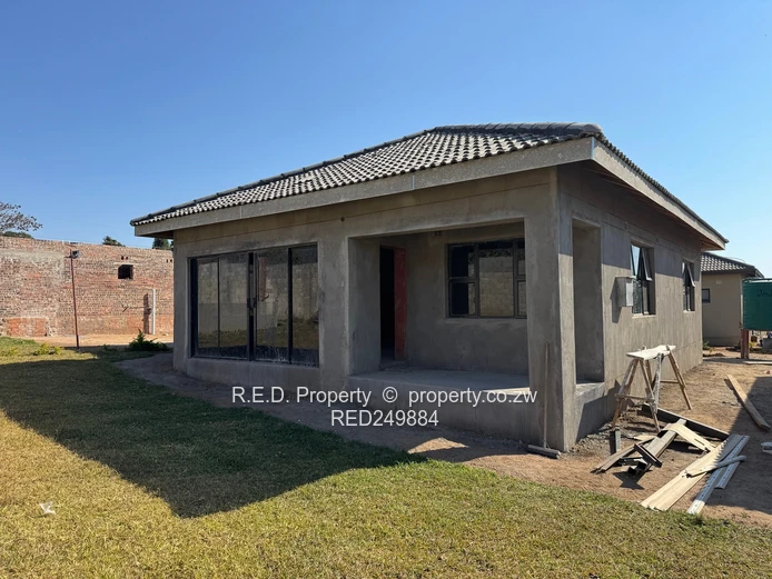 Modern 3 Bedroom Townhouse Opportunity In Burnside!