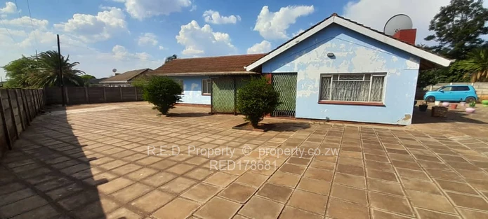 Neat Family Home In Barham Green!