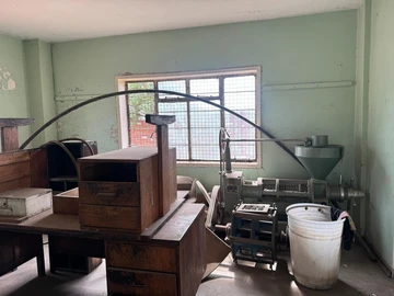 Warehouse & Factory