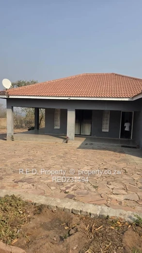 Lkeview Property In Binga