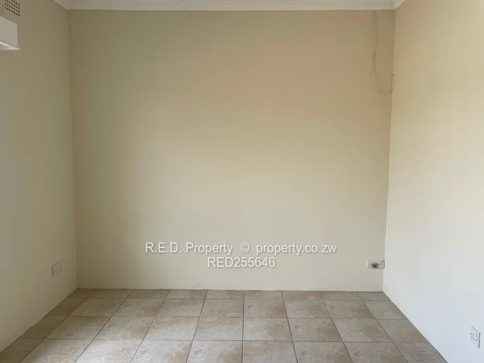 Family Home to Rent in Matsheumhlope
