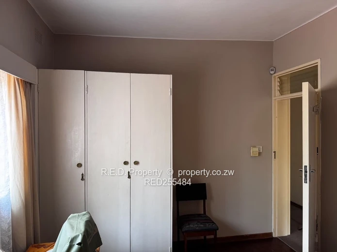 Well-Maintained Hillside Home!