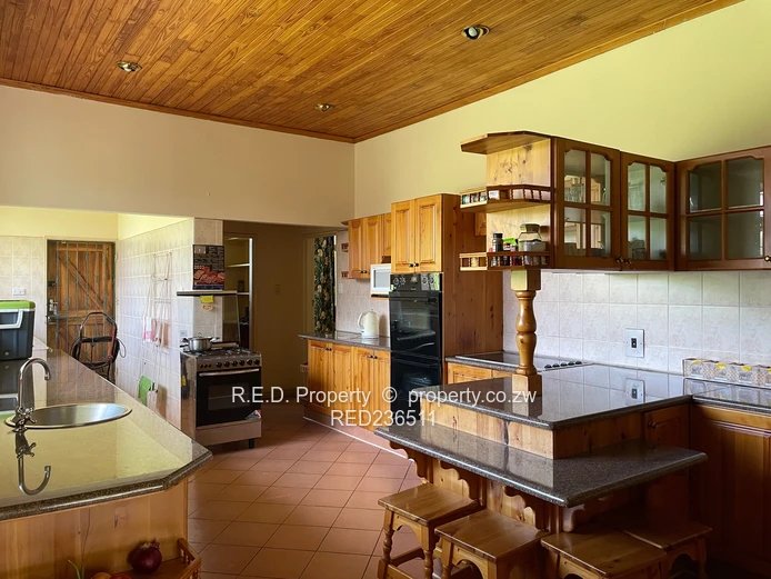 Substantial home offering space and versatility In Hillside!