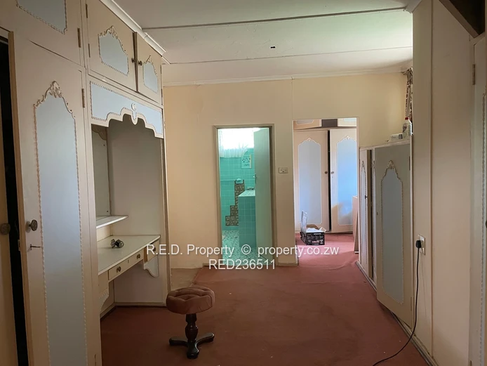 Substantial home offering space and versatility In Hillside!