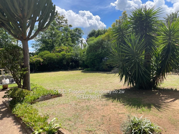 Substantial home offering space and versatility In Hillside!