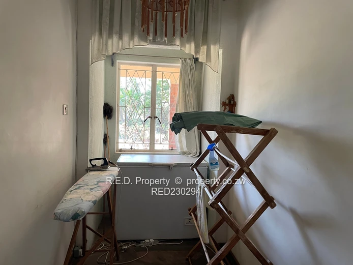 A home with heart, views, and endless potential In Ilanda!