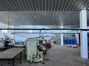 Warehouse & Factory
