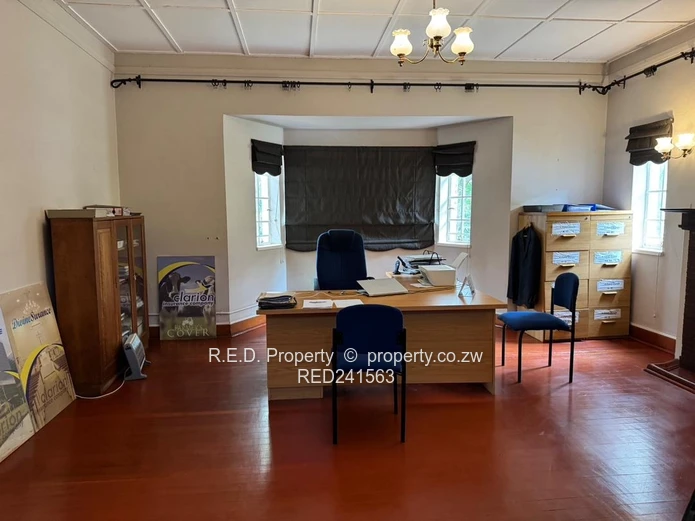 Where Space Meets Opportunity In Suburbs!