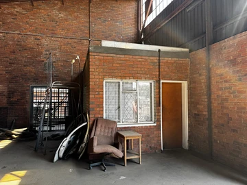 Warehouse & Factory