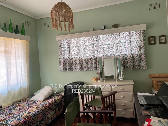 A home with heart, views, and endless potential In Ilanda!