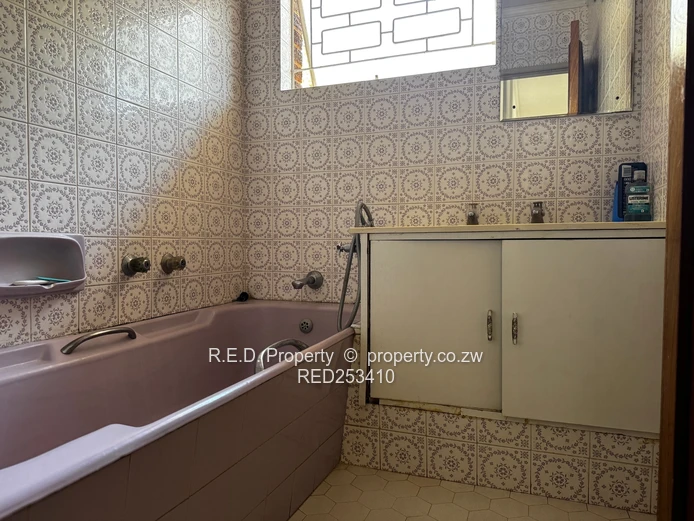 Commercial Property for Rent – Suburbs